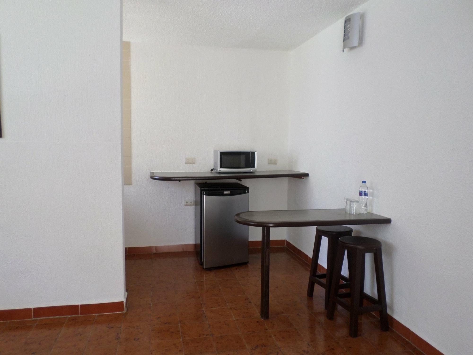 Hotel Suites Mediterraneo Boca Del Rio Веракрус Екстер'єр фото